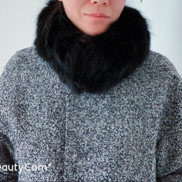 Genuine Fur Collar - Picture 7 of 7